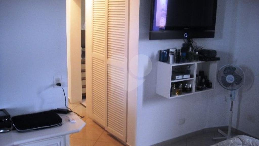 APARTAMENTO em VILA FORMOSA