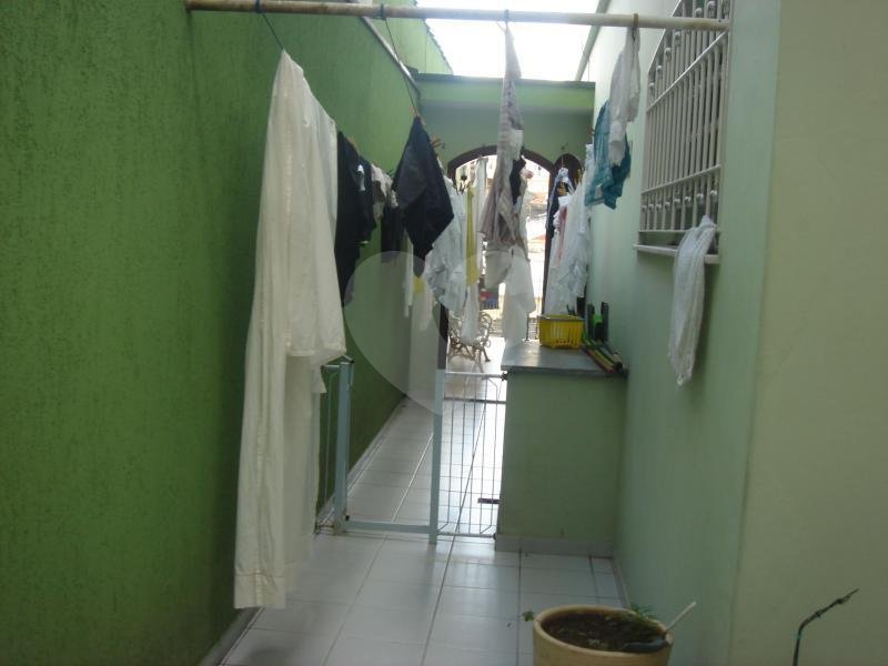 Sobrado à venda com 3 quartos, 300m² - Foto 16