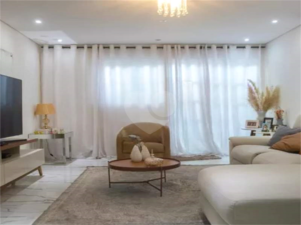 Sobrado, 3 quartos, 250 m² - Foto 2