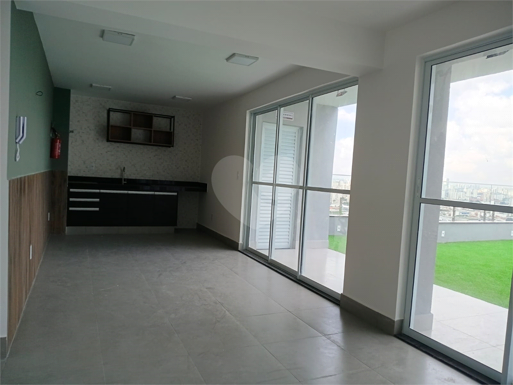 SOBRADO MARAVILHOSO A VENDA NO JD. SÃO PAULO - 4 DORMS (2 SUÍTES) E 10 VAGAS DE GARAGEM