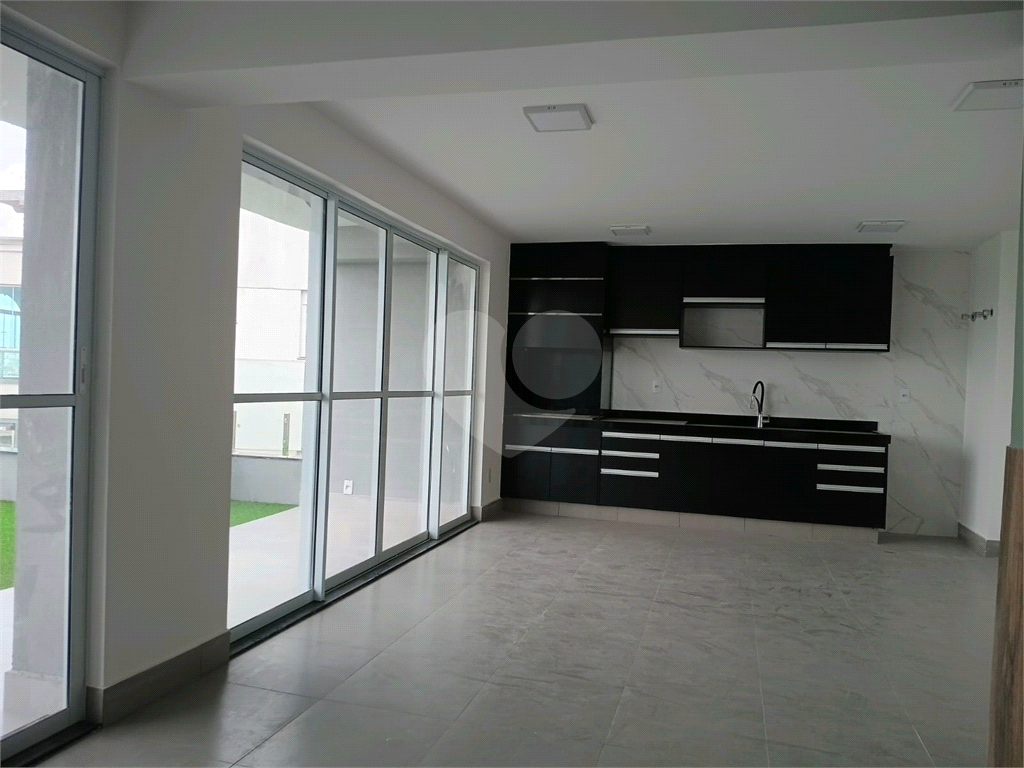 SOBRADO MARAVILHOSO A VENDA NO JD. SÃO PAULO - 4 DORMS (2 SUÍTES) E 10 VAGAS DE GARAGEM