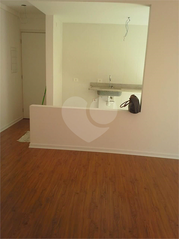 Apartamento para venda no Residencial Joy com 2 quartos na Vila Mazzei