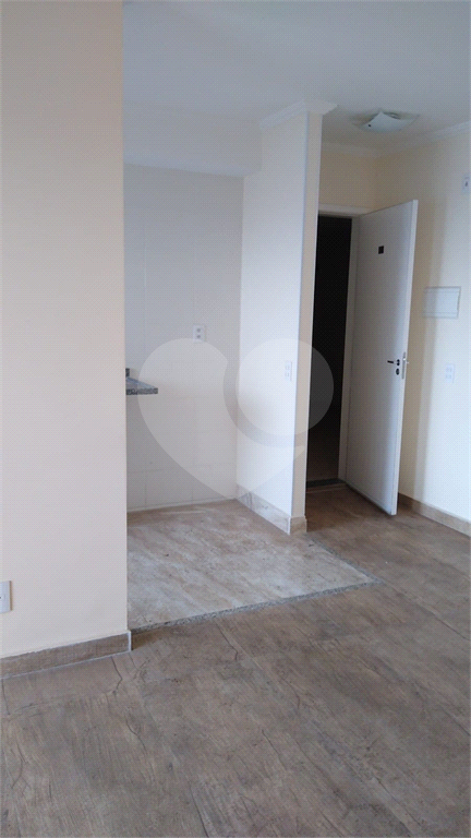 Apartamento para venda no Residencial Joy com 2 quartos na Vila Mazzei