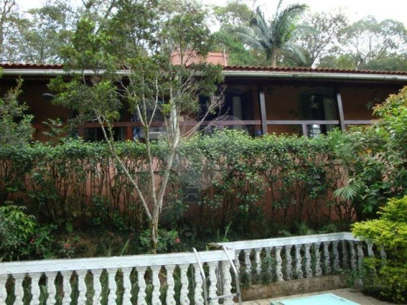 CASA TÉRREA - PARQUE. PETRÓPOLIS, COM 3 DORMITÓRIOS, 6 VAGAS