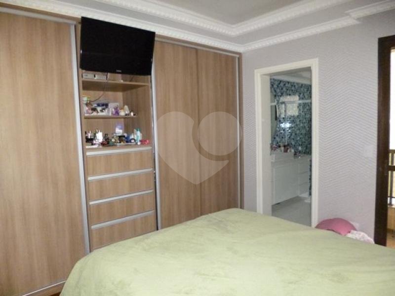 Apartamento à venda com 3 quartos, 215m² - Foto 29