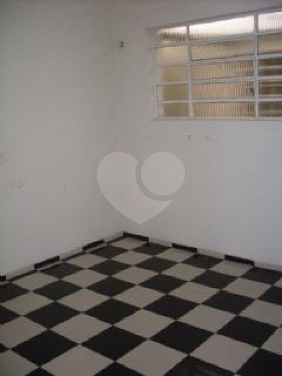 Sobrado à venda com 2 quartos, 180m² - Foto 4