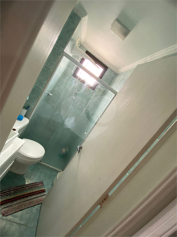 Apartamento de 2 dormitórios e 2 vagas em excelente localização.