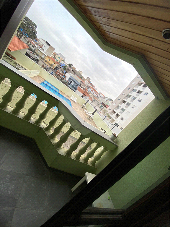 Apartamento de 2 dormitórios e 2 vagas em excelente localização.