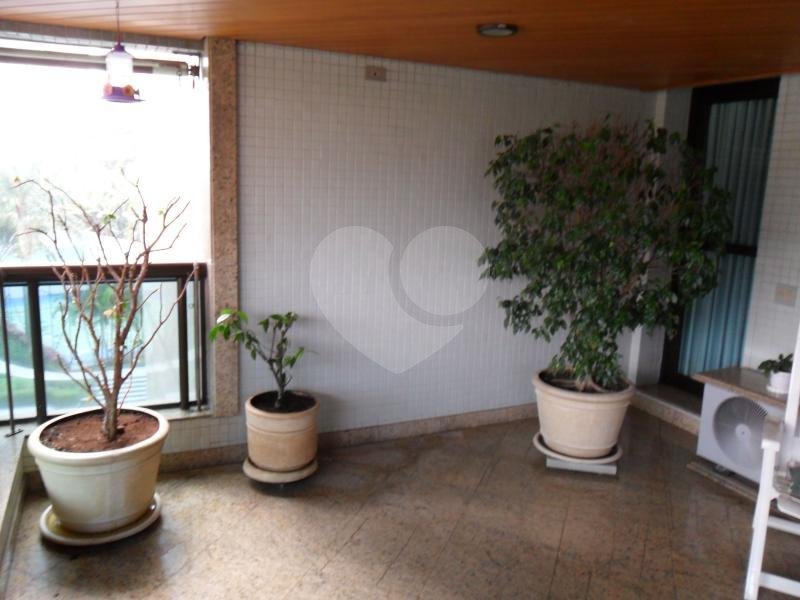 Apartamento à venda com 4 quartos, 360m² - Foto 35