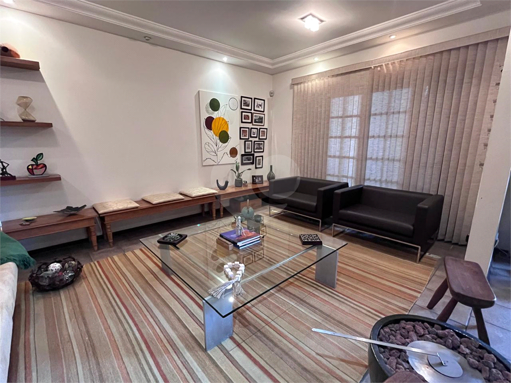 Sobrado para venda com dormitorios sendo 2 suites e 5 vagas e ofuro