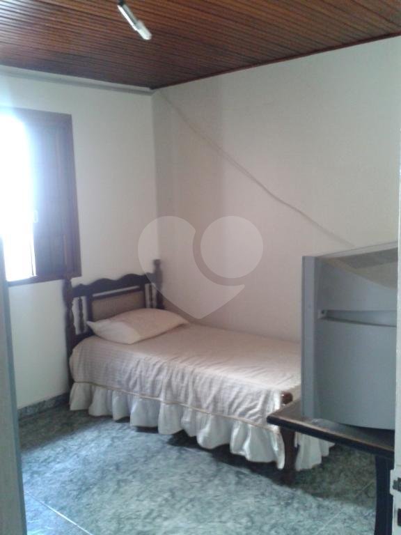 CASA TÉRREA A VENDA NO HORTO FLORESTAL - 4 DORMITÓRIOS (2 SUÍTES) E 4 VAGAS DE GARAGEM