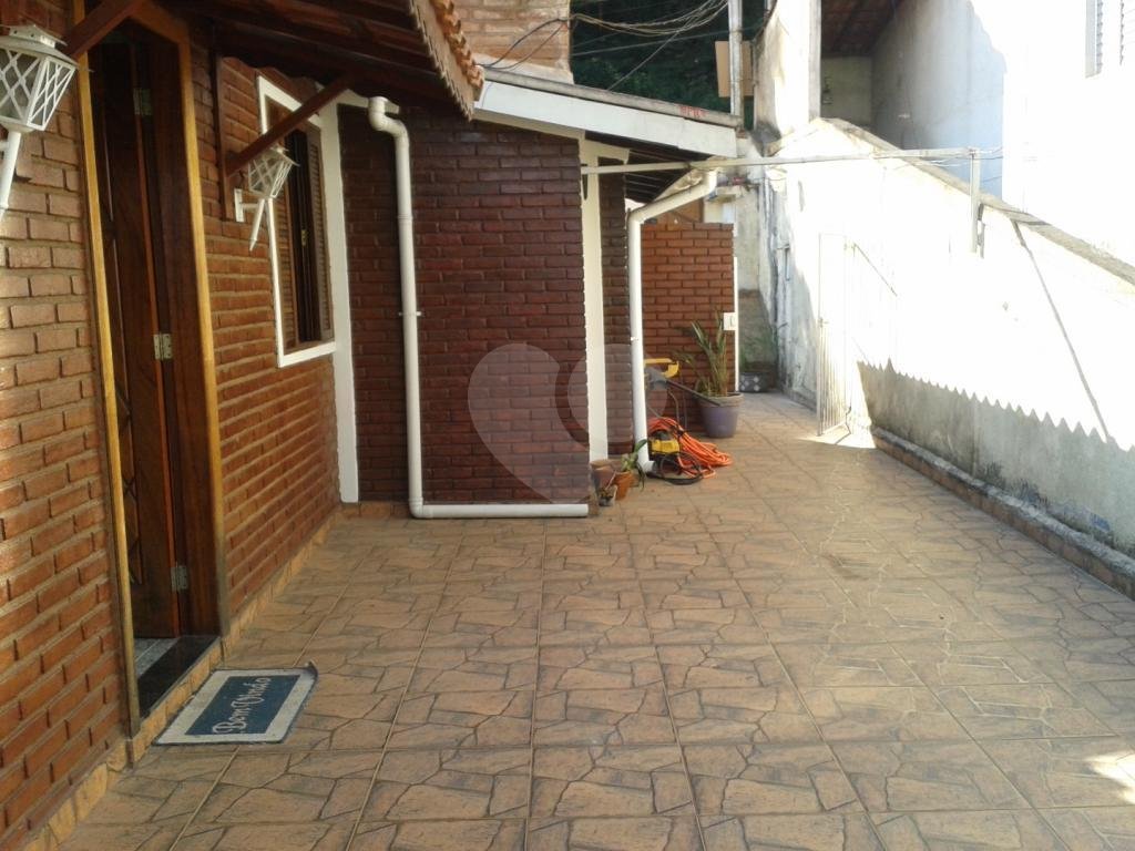 CASA TÉRREA A VENDA NO HORTO FLORESTAL - 4 DORMITÓRIOS (2 SUÍTES) E 4 VAGAS DE GARAGEM