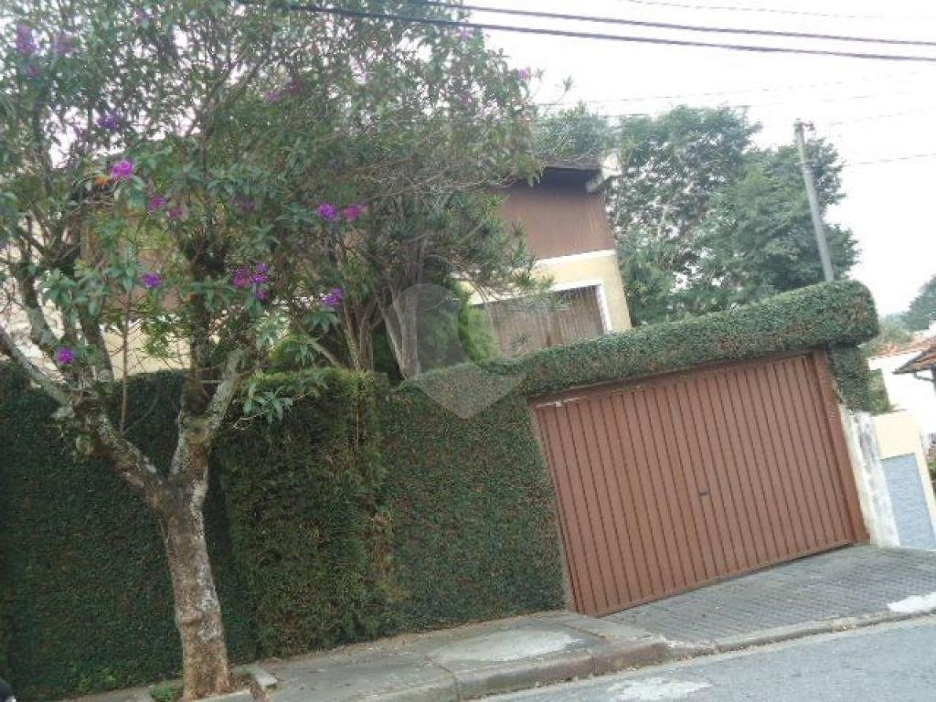 Sobrado maravilhoso à venda no Jardim Paraíso - próx. av. Santa Inês - 4 quartos (1 suíte) e 5 vagas