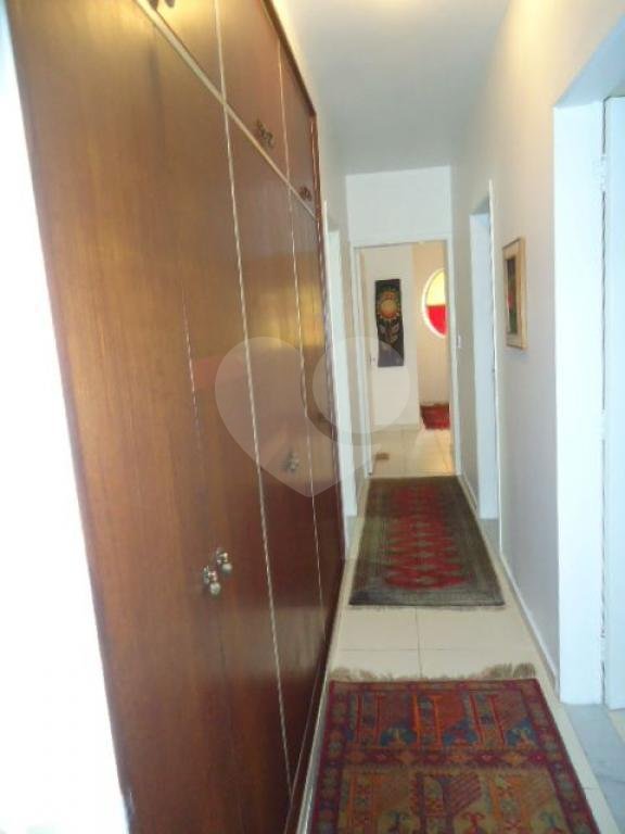 Sobrado maravilhoso à venda no Jardim Paraíso - próx. av. Santa Inês - 4 quartos (1 suíte) e 5 vagas
