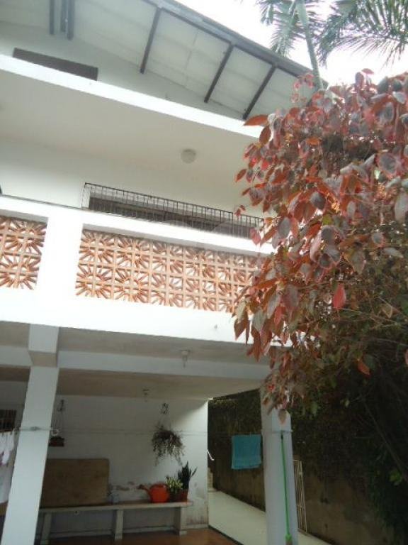 Sobrado maravilhoso à venda no Jardim Paraíso - próx. av. Santa Inês - 4 quartos (1 suíte) e 5 vagas