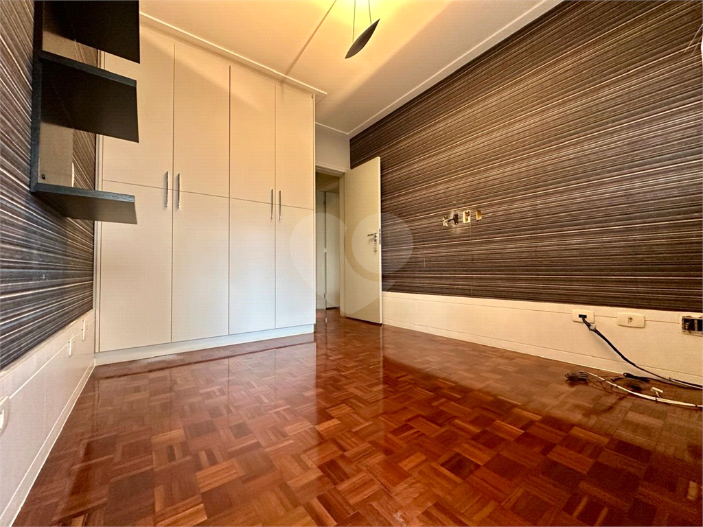 APARTAMENTO em ÁGUA FRIA