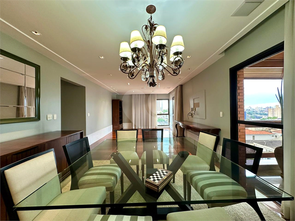 APARTAMENTO em ÁGUA FRIA