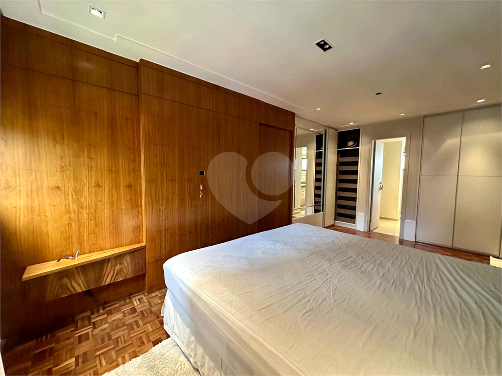 APARTAMENTO em ÁGUA FRIA