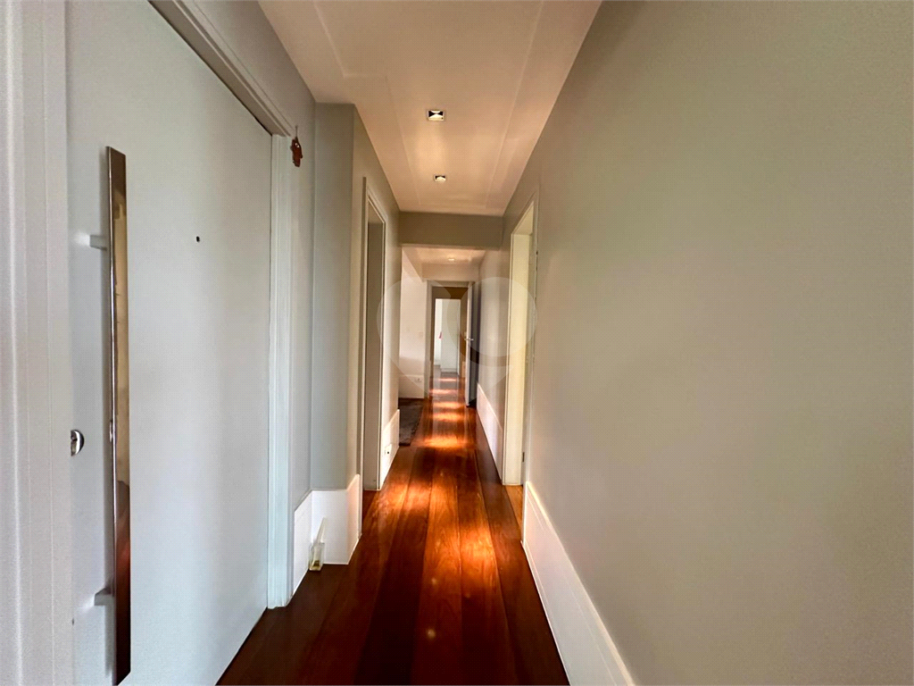 APARTAMENTO em ÁGUA FRIA