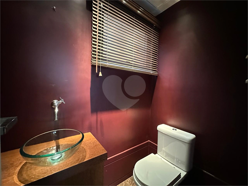 APARTAMENTO em ÁGUA FRIA