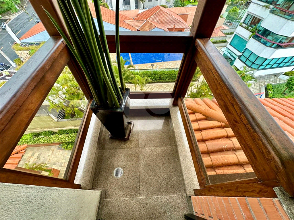 APARTAMENTO em ÁGUA FRIA