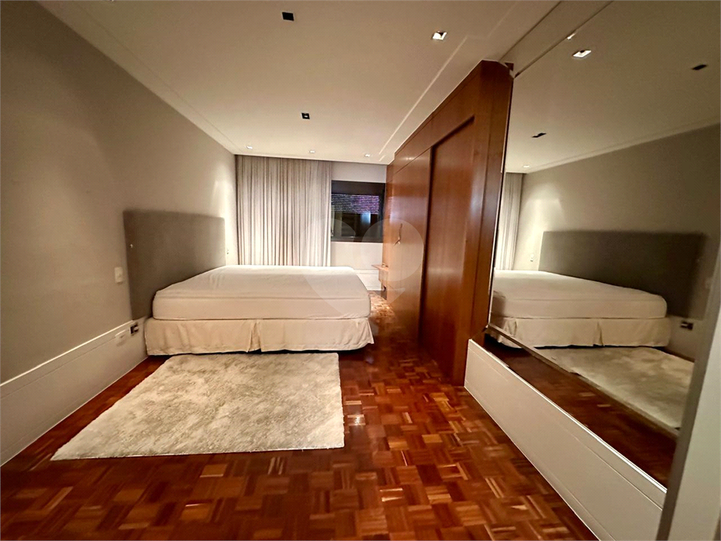 APARTAMENTO em ÁGUA FRIA