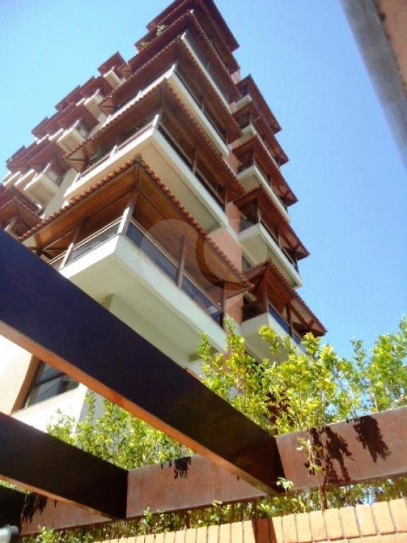 APARTAMENTO em ÁGUA FRIA