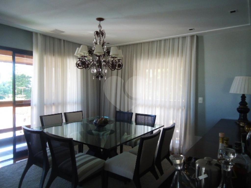 APARTAMENTO em ÁGUA FRIA