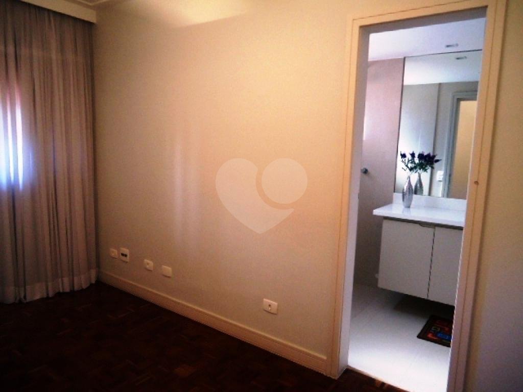 APARTAMENTO em ÁGUA FRIA