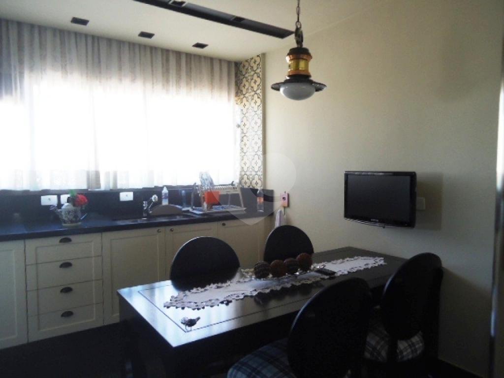 APARTAMENTO em ÁGUA FRIA