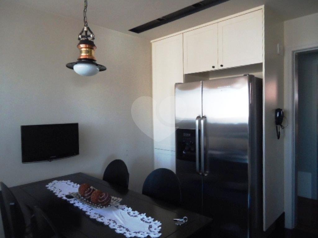 APARTAMENTO em ÁGUA FRIA