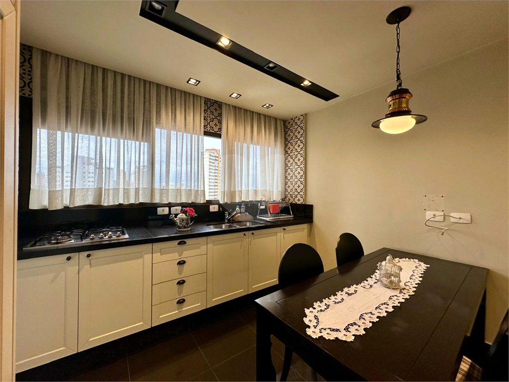 APARTAMENTO em ÁGUA FRIA