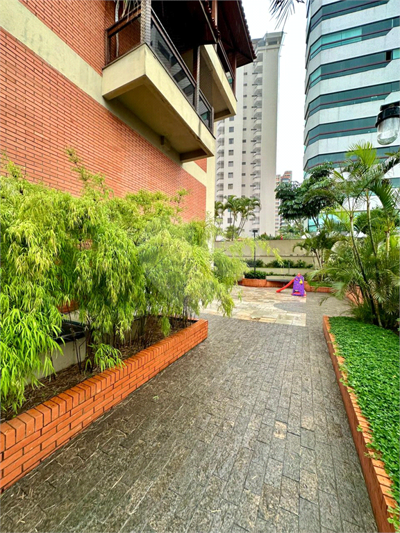 APARTAMENTO em ÁGUA FRIA