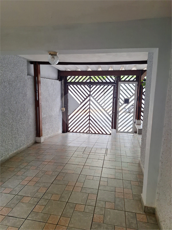 CASA A VENDA NA VILA NOVA CACHOEIRINHA 3 DORMITÓRIOS E 3 VAGAS DE GARAGEM