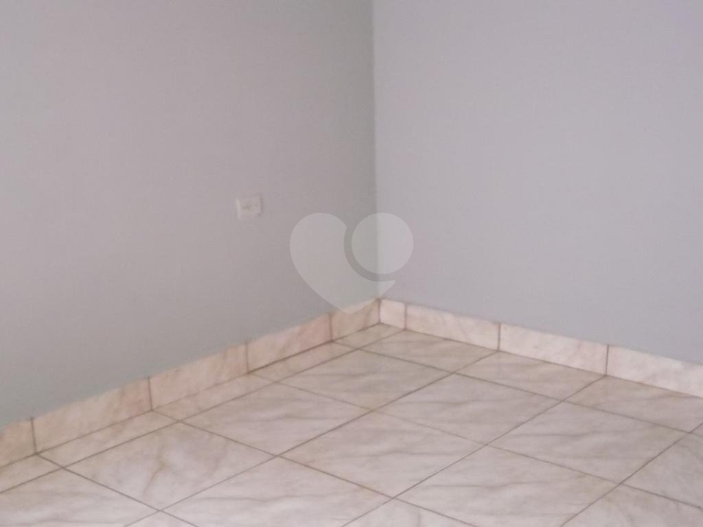 Casa à venda com 2 quartos, 81m² - Foto 12