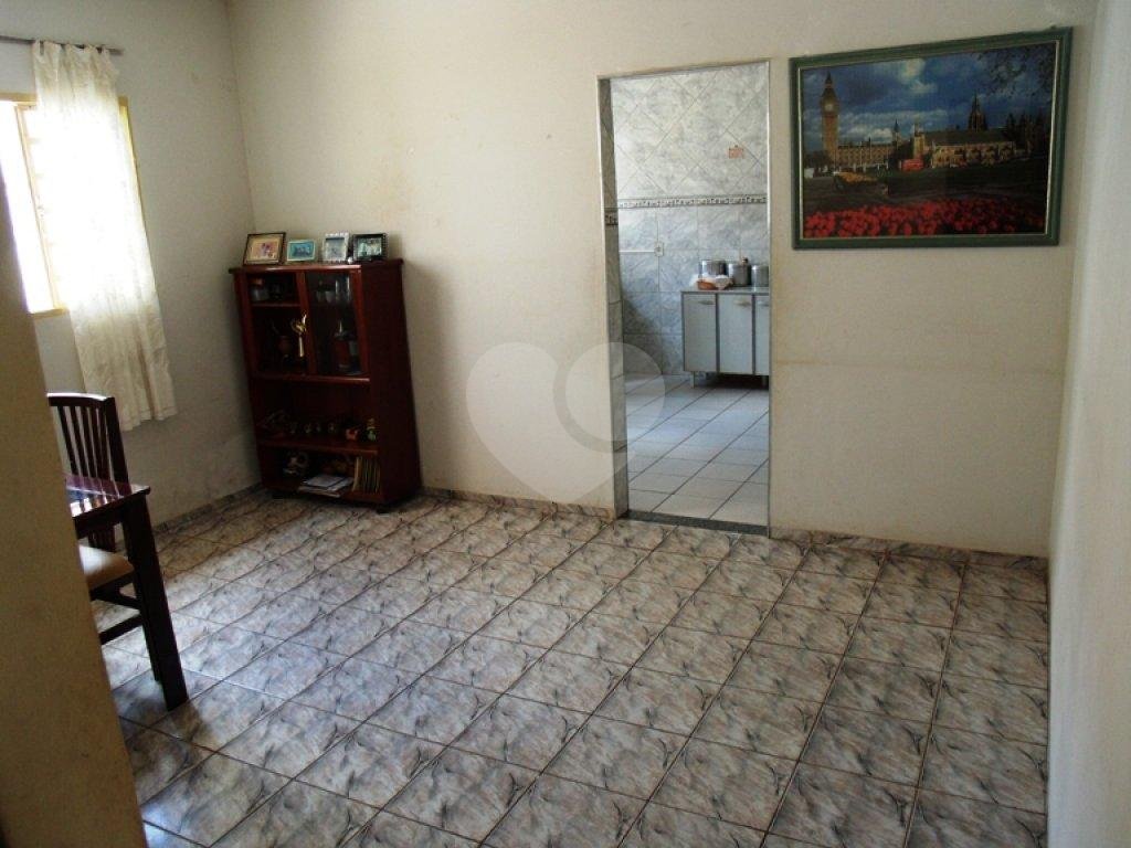 CASA TÉRREA em JARDIM FLÓRIDA