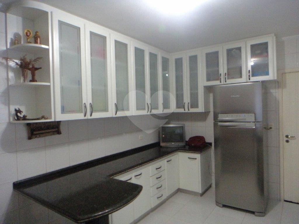 Sobrado à venda com 3 quartos, 215m² - Foto 12