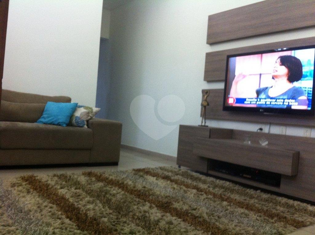 Sobrado à venda com 3 quartos, 340m² - Foto 2