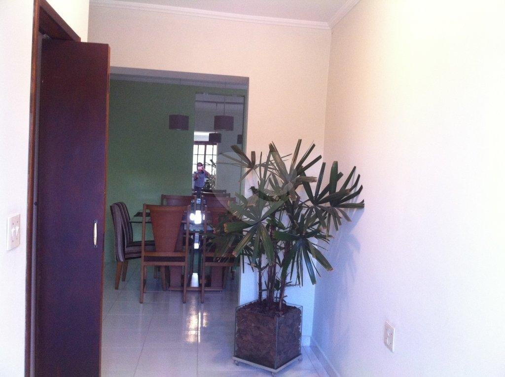 Sobrado à venda com 3 quartos, 340m² - Foto 4