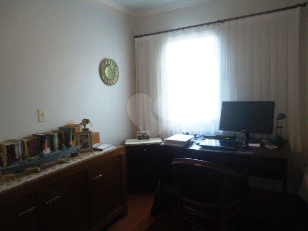 Apartamento à venda com 3 quartos, 150m² - Foto 11