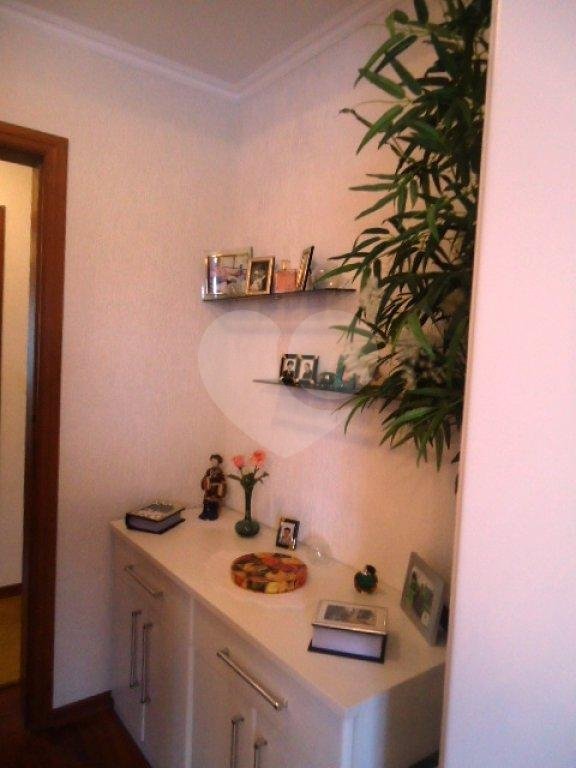 Apartamento à venda com 3 quartos, 150m² - Foto 17