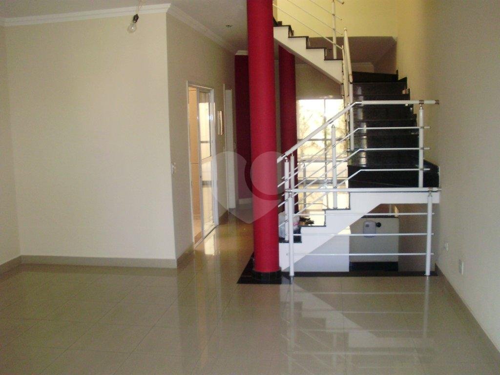 Sobrado à venda com 3 quartos, 225m² - Foto 3