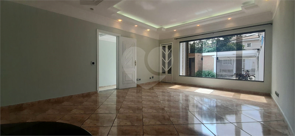 Sobrado à venda com 3 quartos, 243m² - Foto 8