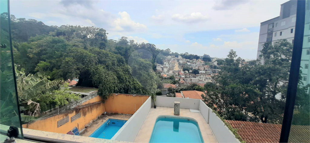 Sobrado à venda com 3 quartos, 243m² - Foto 40