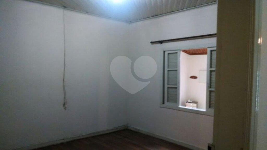 CASA COM 2 MORADIAS INDEPENDENTES A VENDA NO JARDIM TREMEMBÉ - 3 DORMITÓRIOS E 1 VAGA DE GARAGEM