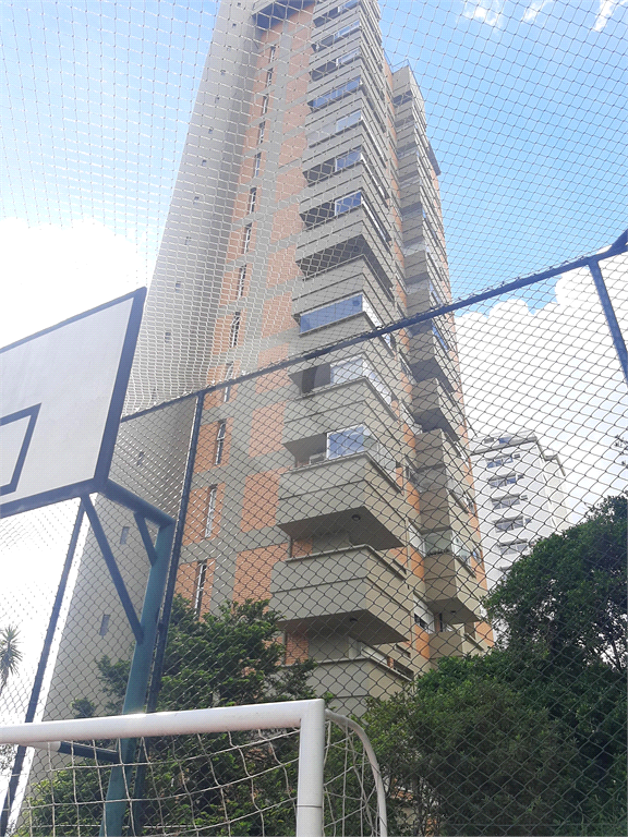 APARTAMENTO em ÁGUA FRIA