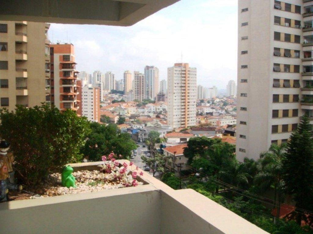 APARTAMENTO em ÁGUA FRIA