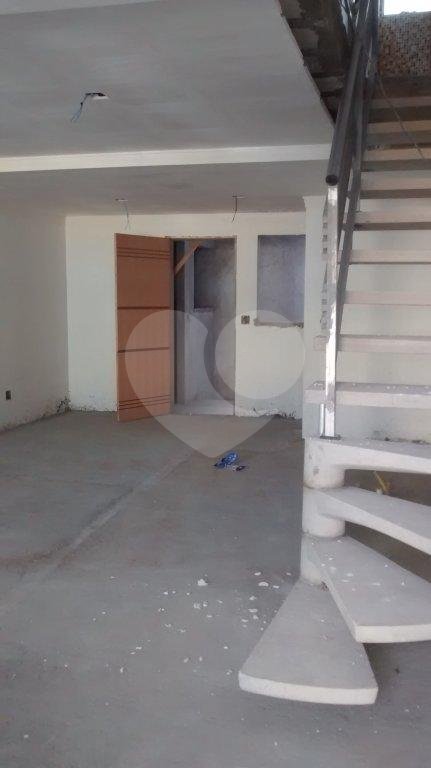 Sobrado à venda com 3 quartos, 180m² - Foto 3