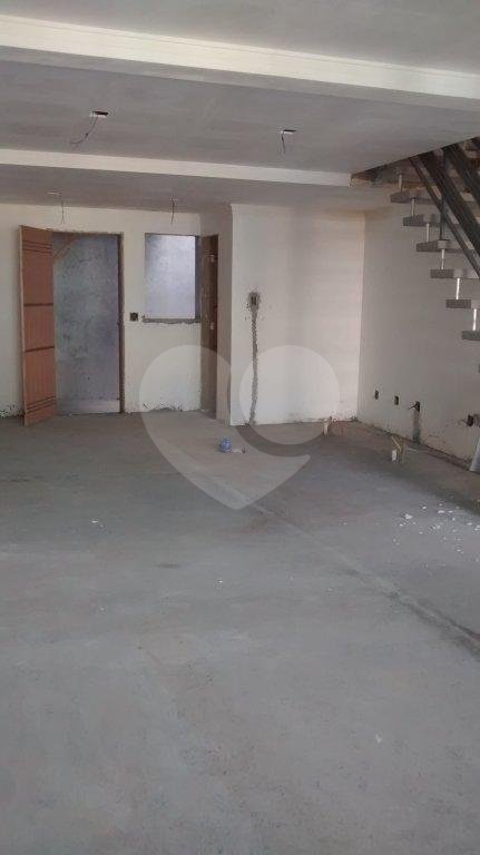 Sobrado à venda com 3 quartos, 180m² - Foto 2