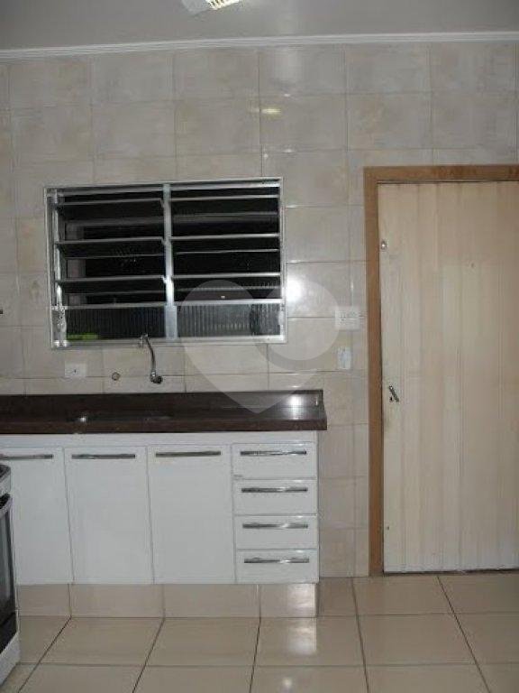 CASA TÉRREA em ÁGUA FRIA
